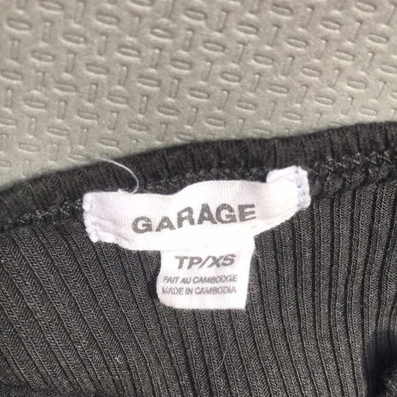 Garage Naomi Notch Front Tank - Picture 2 of 9